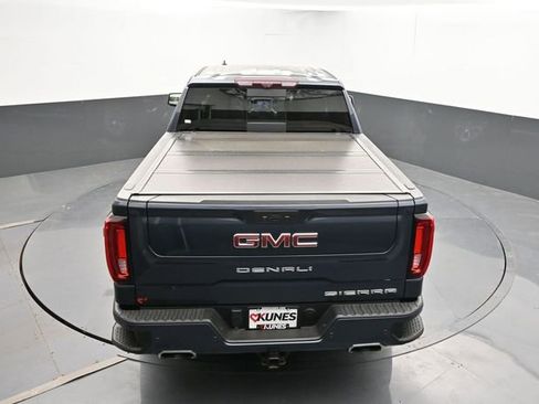 Used 2021 GMC Sierra 1500 Denali w/ Technology Package AWD/4WD image 42