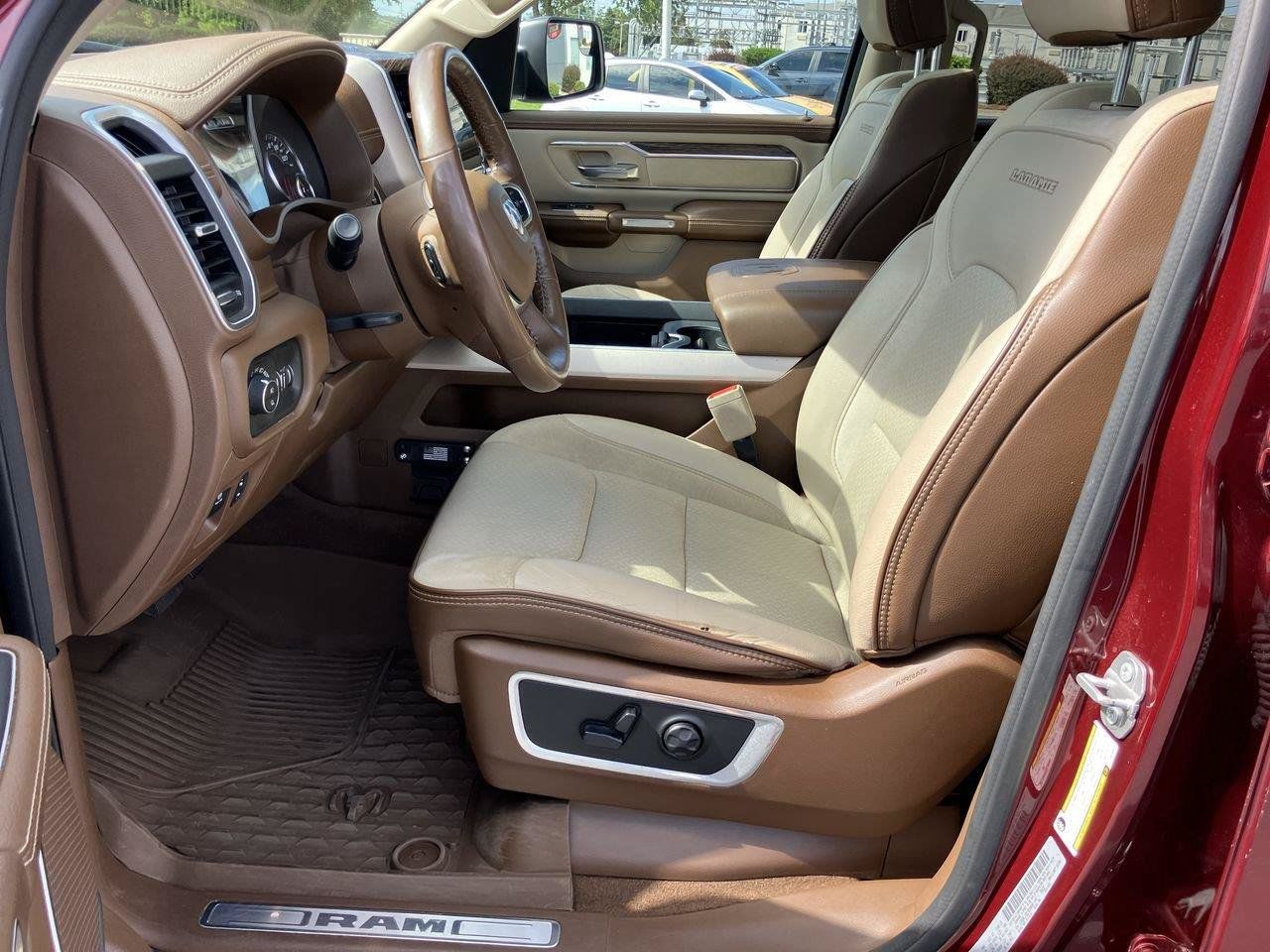 Used 2020 RAM 1500 Laramie AWD/4WD image 15