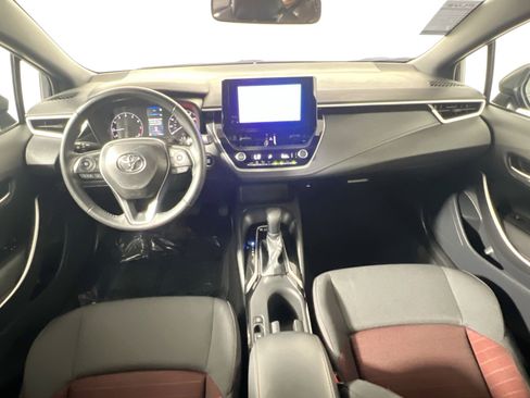 Used 2025 Toyota Corolla SE image 29