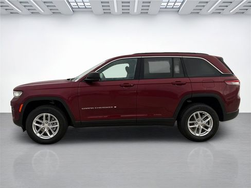 New 2025 Jeep Grand Cherokee Laredo X image 6