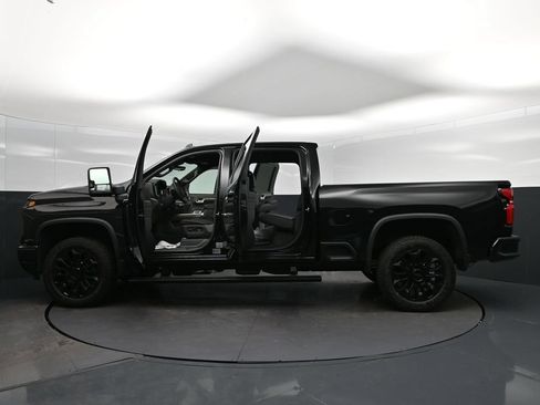 New 2026 Chevrolet Silverado 2500 High Country w/ High Country Premium Package AWD/4WD image 41