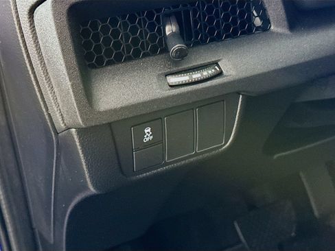 Used 2025 Honda CR-V Sport image 19