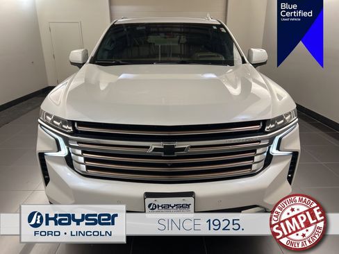 Used 2021 Chevrolet Suburban High Country image 2