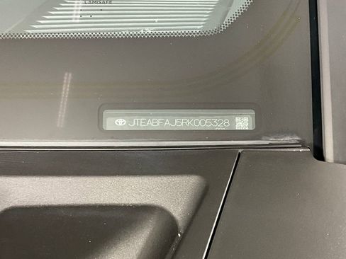 Used 2024 Toyota Land Cruiser AWD/4WD image 30