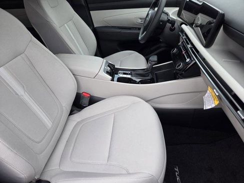 New 2026 Hyundai Tucson SEL image 9
