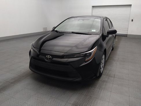 Used 2023 Toyota Corolla LE FWD image 15