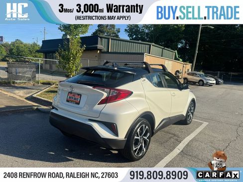 Used 2019 Toyota C-HR XLE FWD image 5