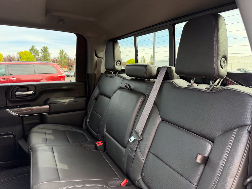 Used 2022 Chevrolet Silverado 2500 LTZ AWD/4WD image 31