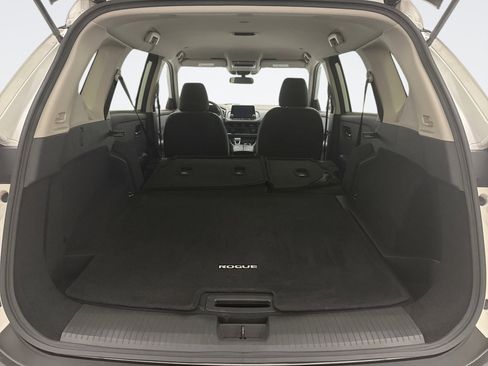 Used 2023 Nissan Rogue SV image 20