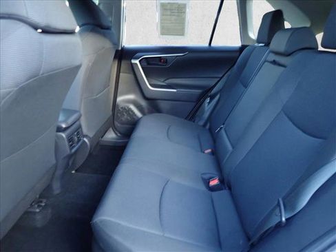 Used 2025 Toyota RAV4 LE AWD/4WD image 9