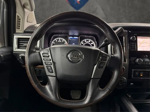 Used 2019 Nissan Titan Platinum Reserve w/ Platinum Utility Package image 39