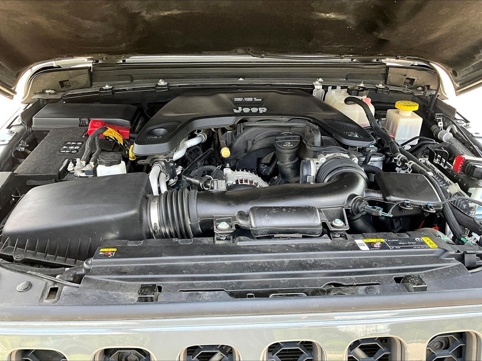 Used 2021 Jeep Gladiator Rubicon AWD/4WD image 30