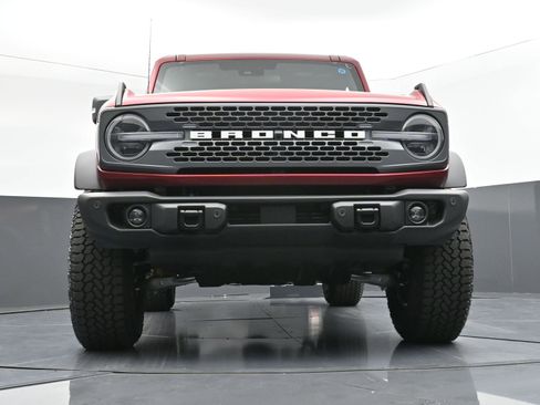 New 2025 Ford Bronco Badlands image 11