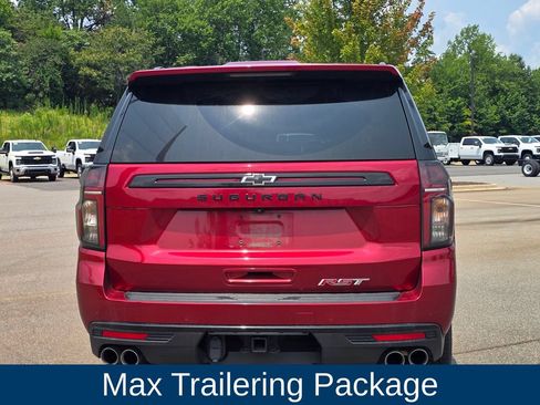 Used 2023 Chevrolet Suburban RST w/ Sport Performance Package AWD/4WD image 4