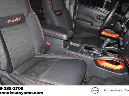 Used 2022 Nissan Frontier PRO-4X w/ Off-Road Protection Package image 6