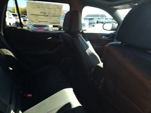 New 2026 Chevrolet Equinox RS image 17