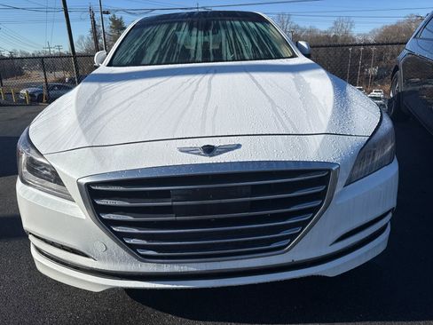 Used 2017 Genesis G80 3.8 image 10