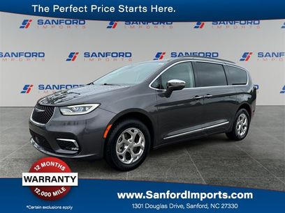 Used 2022 Chrysler Pacifica Limited