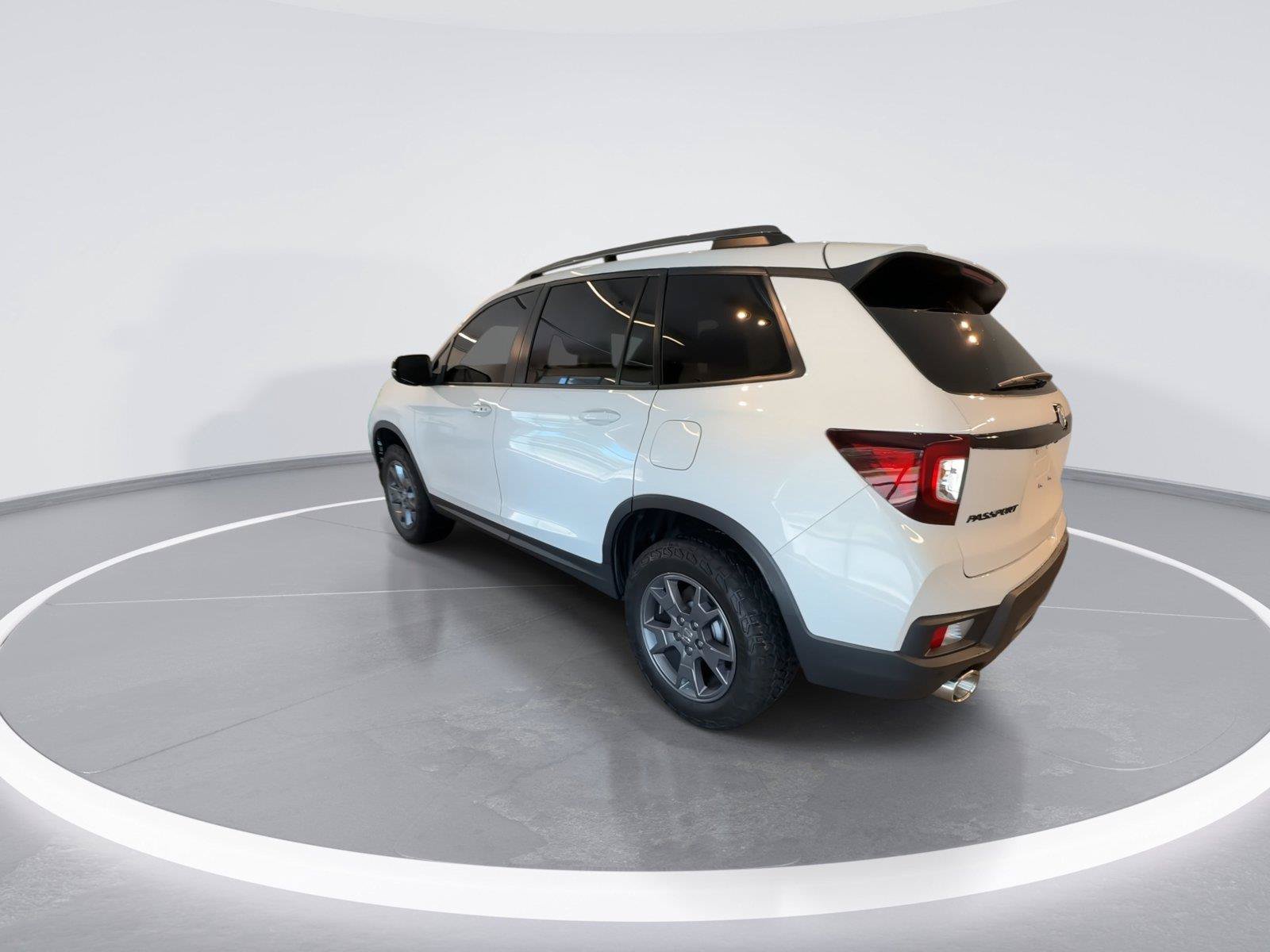 Used 2024 Honda Passport TrailSport image 6