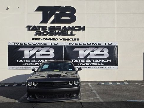 Used 2022 Dodge Challenger R/T w/ Driver Convenience Group image 7
