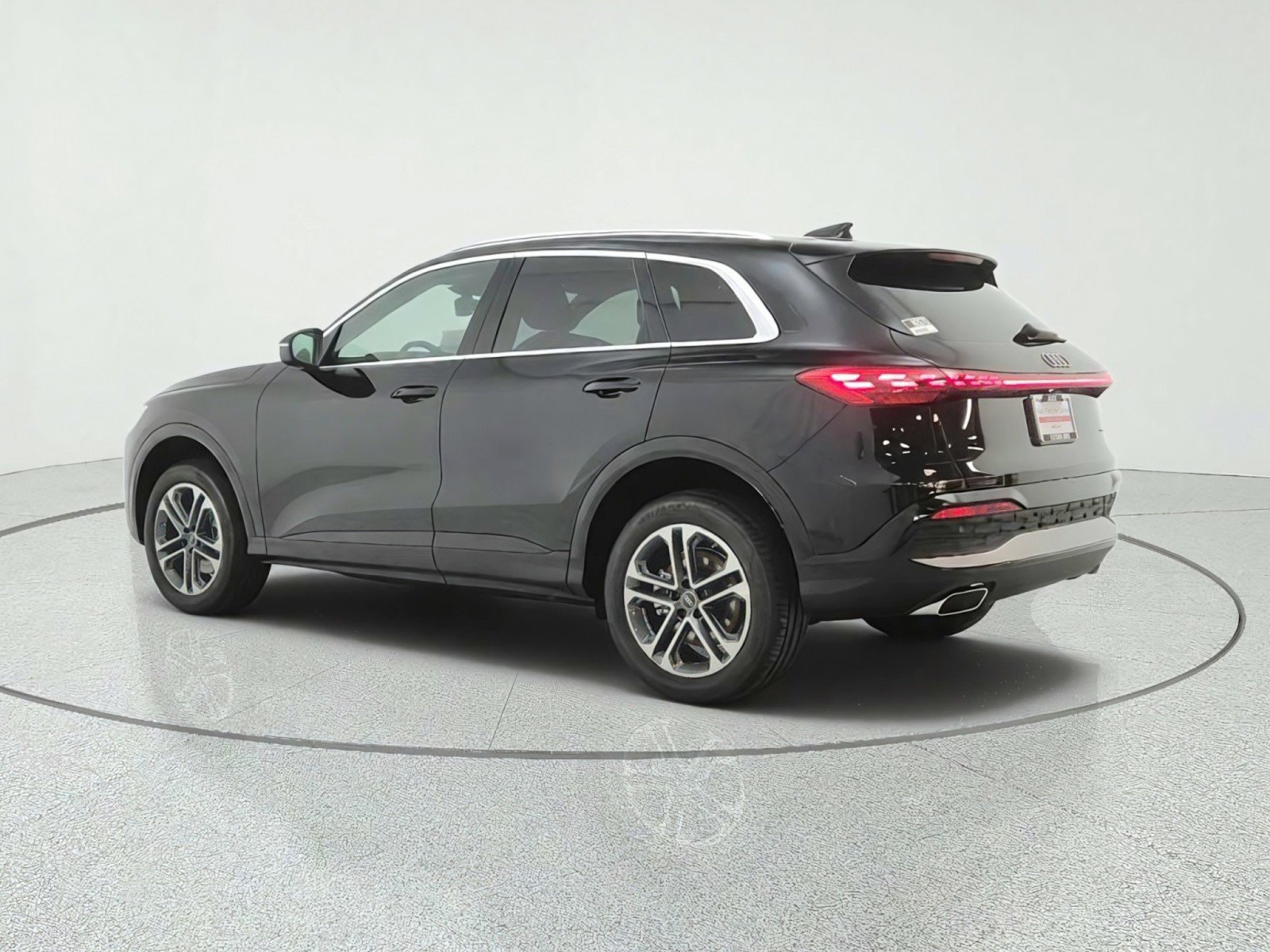 New 2026 Audi Q5 Premium AWD/4WD image 7