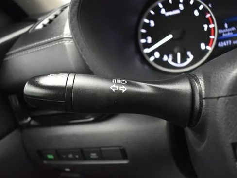 Used 2024 Nissan Sentra SV FWD image 24