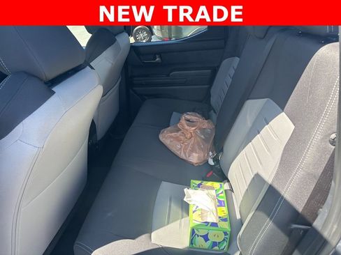 Used 2025 Toyota Tacoma TRD Sport image 7