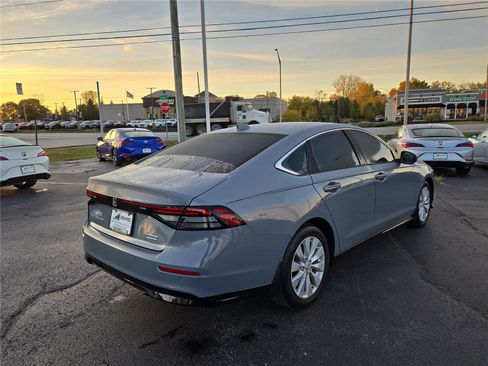 Used 2023 Honda Accord Touring image 27