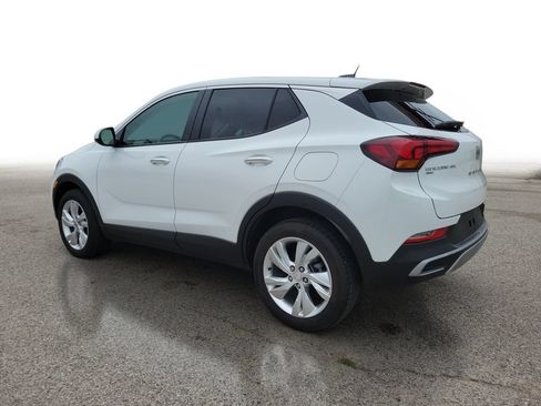 Used 2024 Buick Encore GX Preferred AWD/4WD image 3