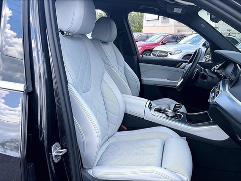 Used 2023 BMW X5 sDrive40i w/ Climate Comfort Package RWD image 30
