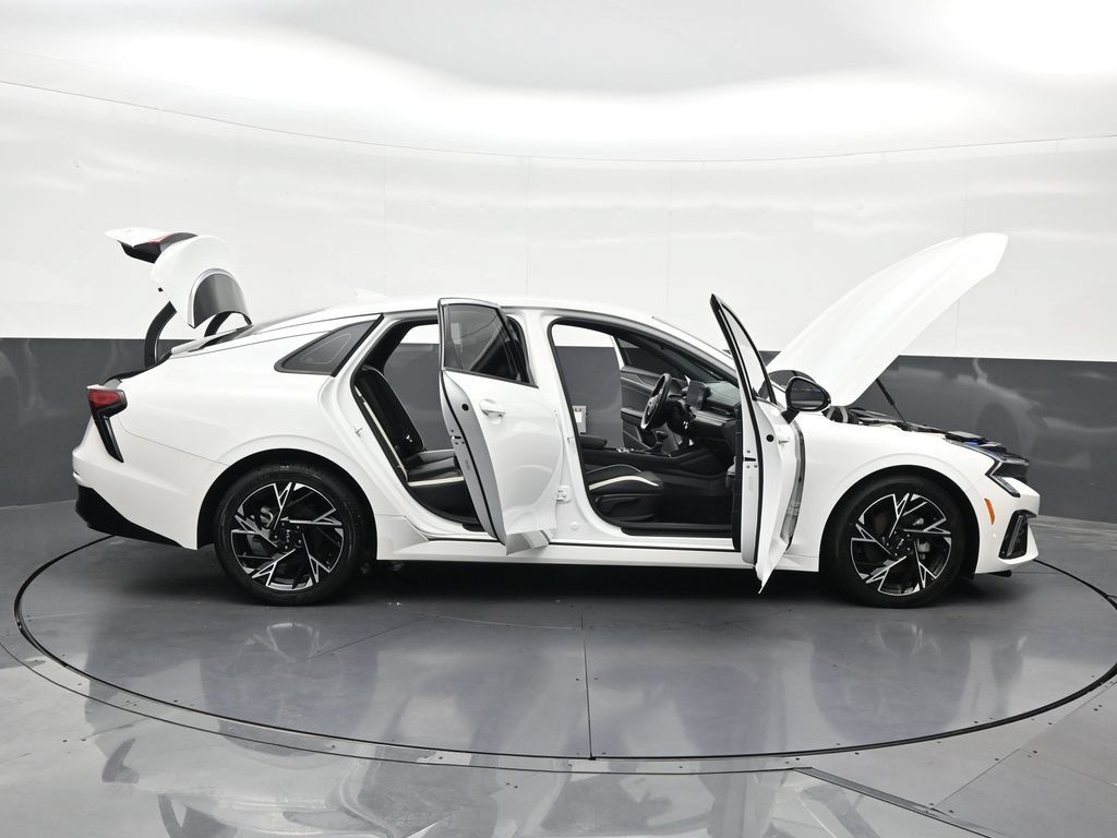 Used 2025 Kia K5 GT-Line FWD image 33