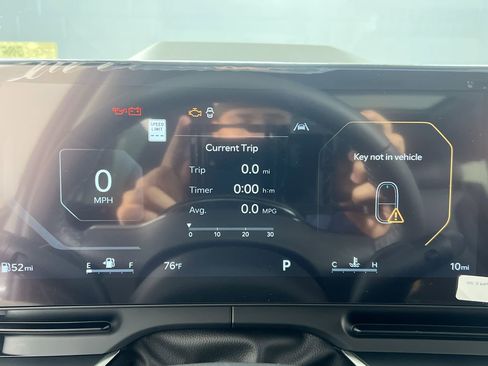 New 2026 Kia Carnival SX Prestige FWD image 21