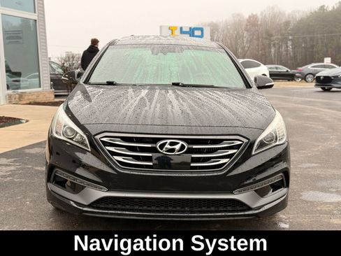 Used 2017 Hyundai Sonata Limited 2.0T image 3