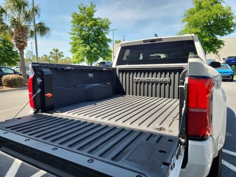 Used 2024 Toyota Tacoma TRD Sport RWD image 28