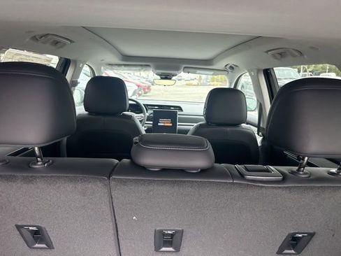 New 2026 GMC Terrain Denali image 32