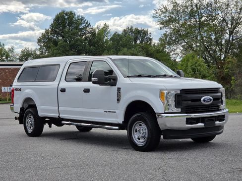 Used 2017 Ford F350 XL w/ Power Equipment Group AWD/4WD image 17