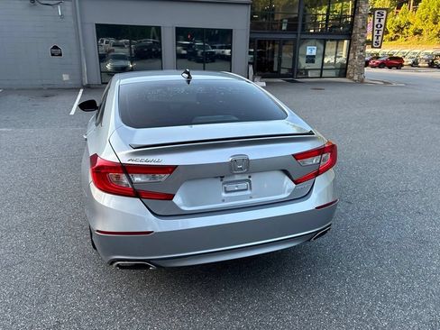 Used 2021 Honda Accord Sport image 14