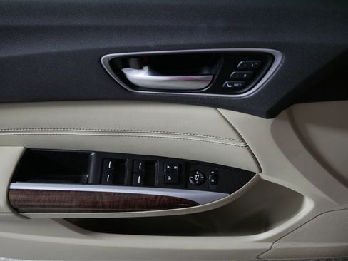 Used 2019 Acura TLX V6 SH-AWD w/ Technology Pkg image 19