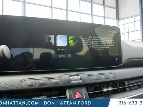 Used 2025 Kia K4 FWD image 7