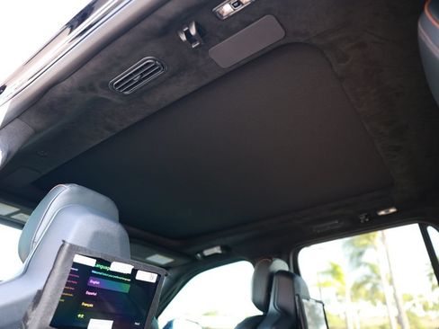 Used 2025 Lincoln Navigator Black Label AWD/4WD image 38