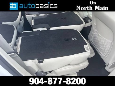 Used 2019 Volvo XC90 T5 Momentum w/ Protection Package Premier FWD image 15