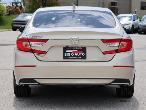 Used 2018 Honda Accord LX image 10