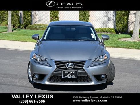 Used 2016 Lexus IS 200t image 2
