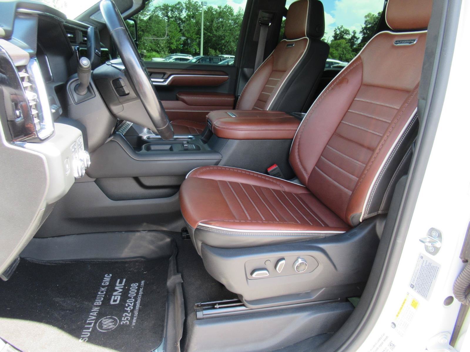 Used 2024 GMC Sierra 3500 Denali Ultimate AWD/4WD image 19