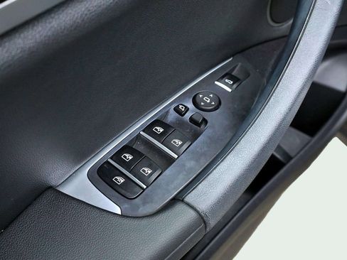 Used 2019 BMW X3 sDrive30i RWD image 16