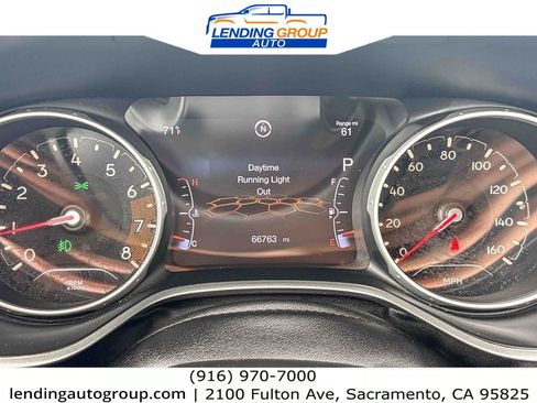 Used 2018 Jeep Compass Latitude w/ Popular Equipment Group FWD image 21