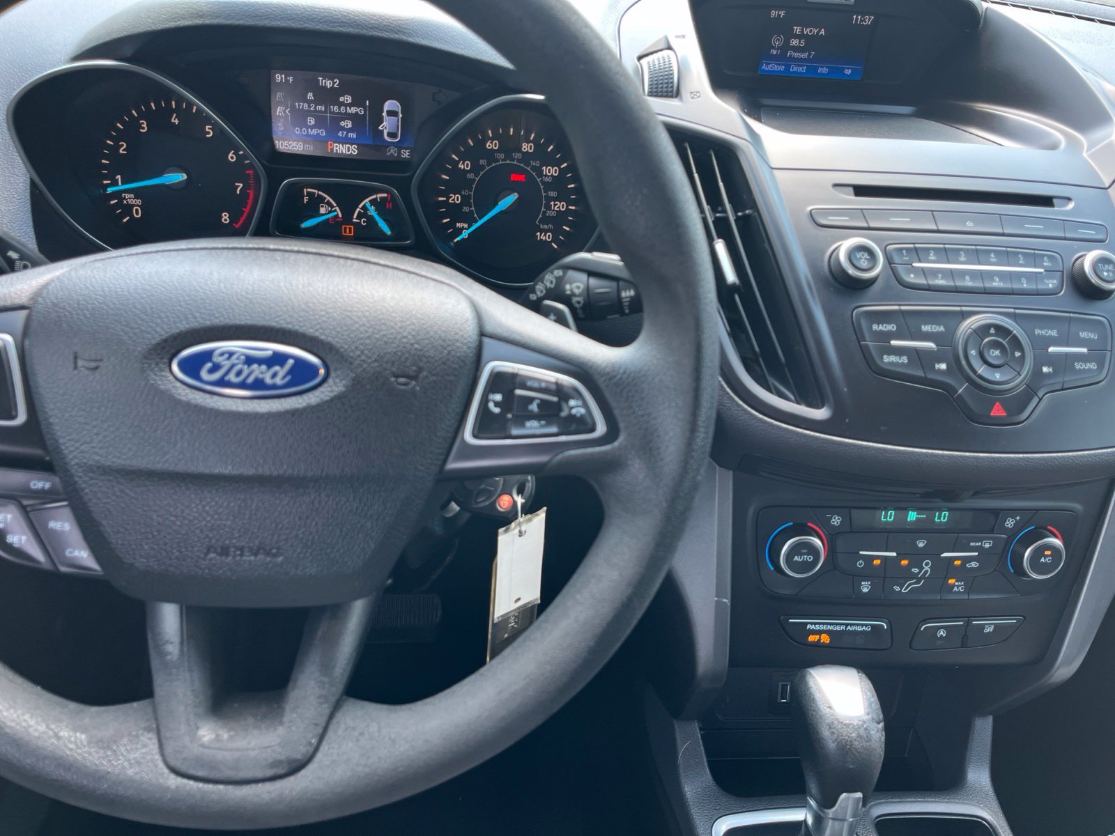 Used 2017 Ford Escape SE FWD image 22