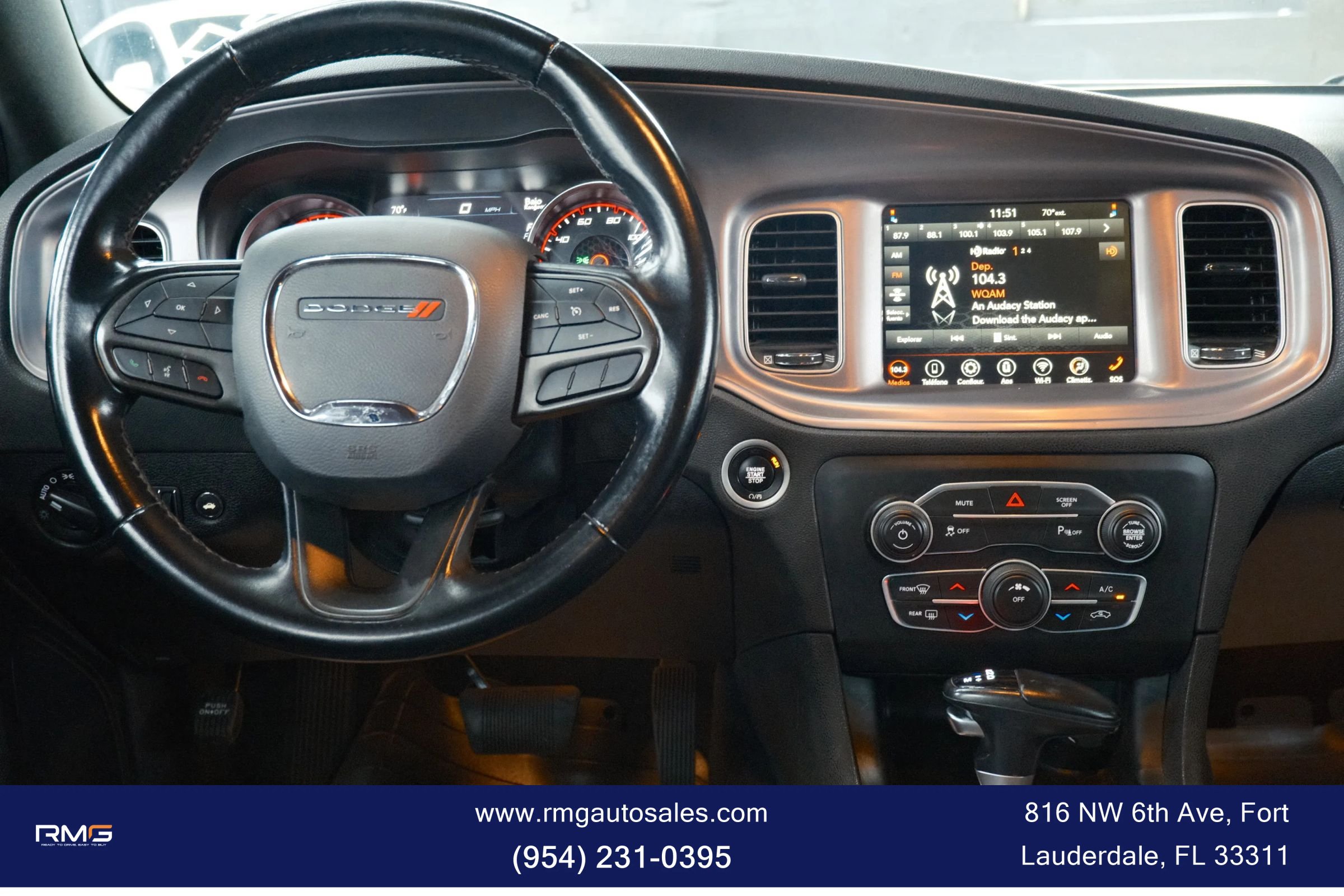 Used 2023 Dodge Charger SXT RWD image 14