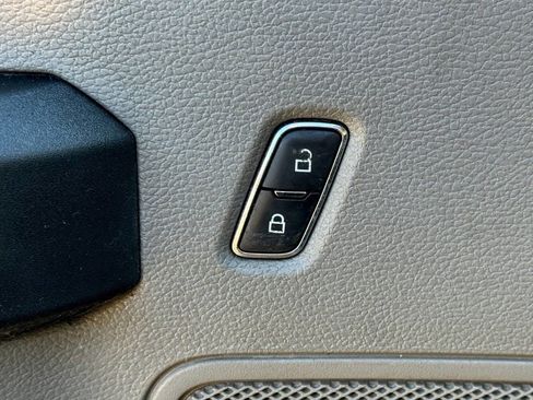 Used 2019 Ford F450 XL w/ XL Value Package image 15