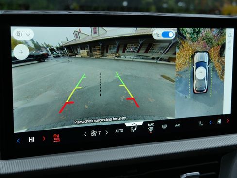 New 2026 Ford Explorer ST-Line w/ ST-Line Street Pack image 15